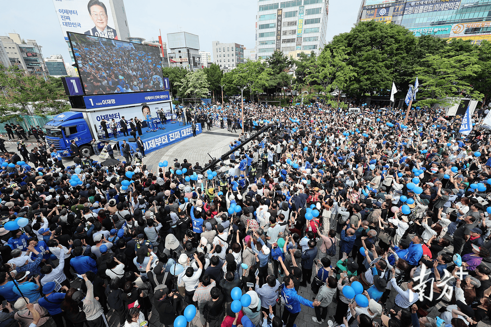 关于欧洲顶尖俱乐部争夺胜利权，谁能笑到最后？的信息